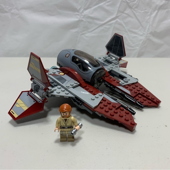 Lego Star Wars: Obi-Wan's Jedi Interceptor Set 75135 - Picture 1 of 8
